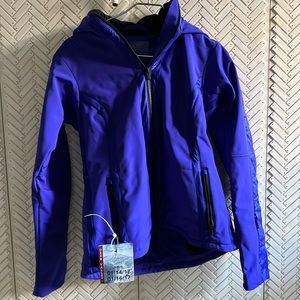 Athleta ski snowboard jacket. Pockets. Interior fleece as neck. Warm, not bulky